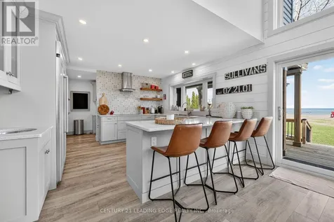 29 St. Clair Street Collingwood ON L9Y 5N5