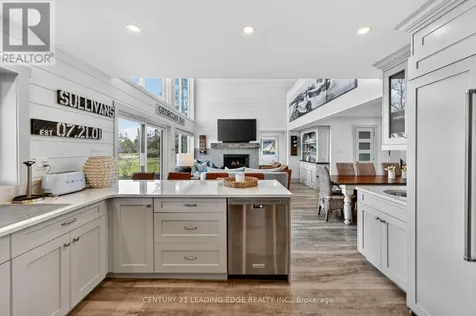 29 St. Clair Street Collingwood ON L9Y 5N5