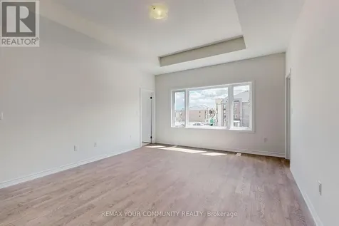 105 Halldorson Avenue Aurora ON L4G 7B6
