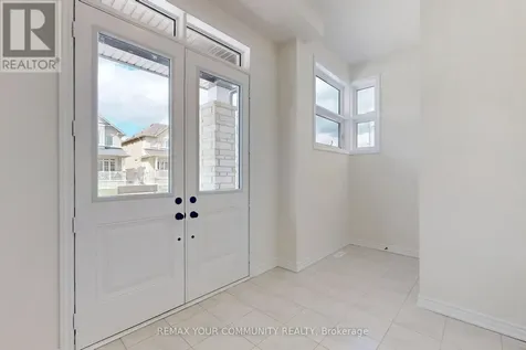 105 Halldorson Avenue Aurora ON L4G 7B6