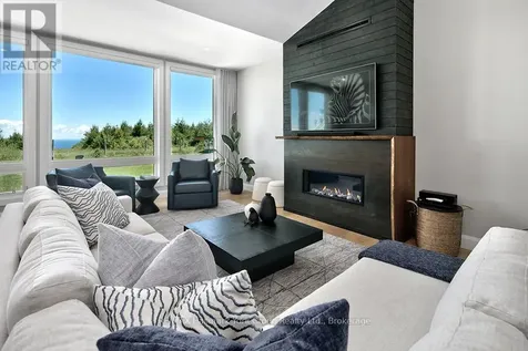 125 Mountain Road Meaford ON N4L 1W6