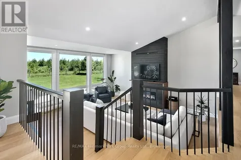 125 Mountain Road Meaford ON N4L 1W6