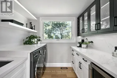 125 Mountain Road Meaford ON N4L 1W6