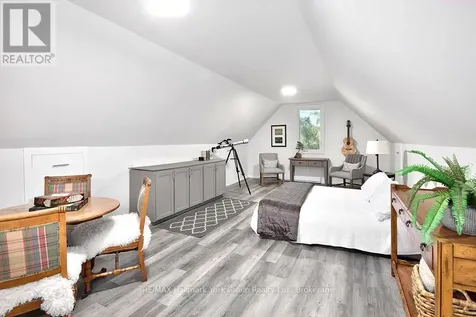 125 Mountain Road Meaford ON N4L 1W6