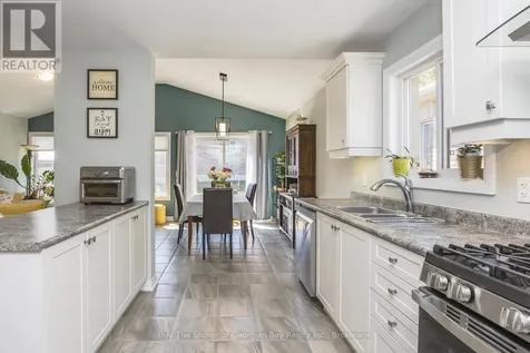 27 Beausoleil Drive Penetanguishene ON L9M 0V7