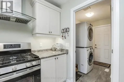 27 Beausoleil Drive Penetanguishene ON L9M 0V7