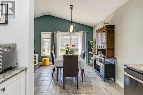 27 Beausoleil Drive Penetanguishene ON L9M 0V7