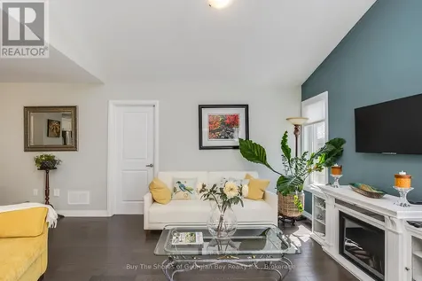 27 Beausoleil Drive Penetanguishene ON L9M 0V7