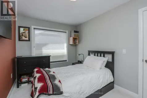 27 Beausoleil Drive Penetanguishene ON L9M 0V7
