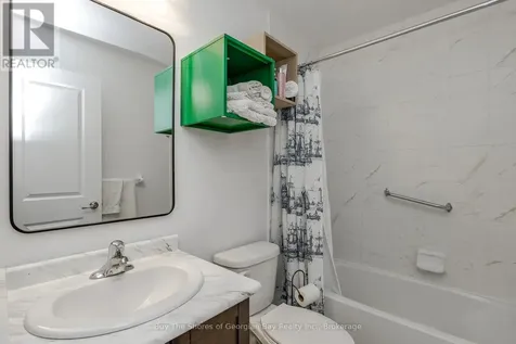 27 Beausoleil Drive Penetanguishene ON L9M 0V7