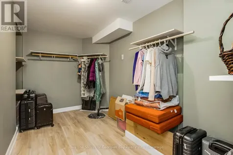 27 Beausoleil Drive Penetanguishene ON L9M 0V7