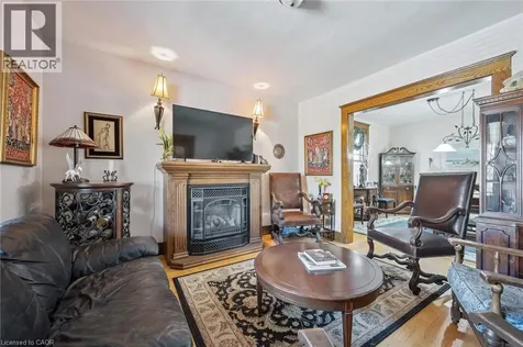 115 Allen Street East Waterloo ON N2J 1J5