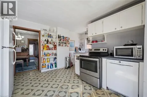 115 Allen Street East Waterloo ON N2J 1J5