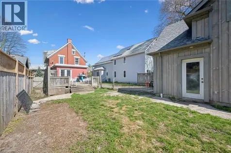 115 Allen Street East Waterloo ON N2J 1J5