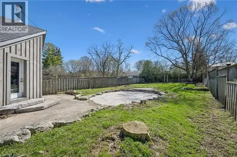 115 Allen Street East Waterloo ON N2J 1J5