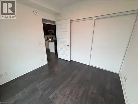 128 Grovewood Common Oakville ON L6H 0X3