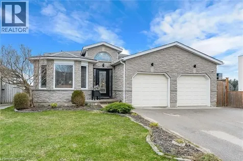 102 Nathan Court Cambridge ON N1P 1C1