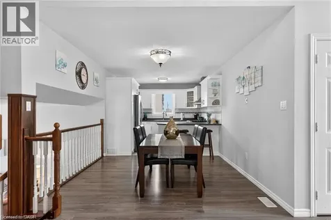 102 Nathan Court Cambridge ON N1P 1C1