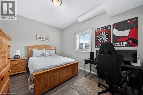 102 Nathan Court Cambridge ON N1P 1C1