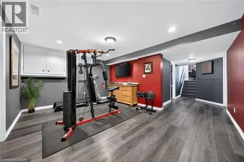 102 Nathan Court Cambridge ON N1P 1C1