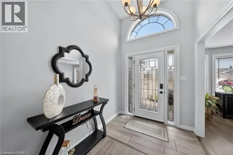 102 Nathan Court Cambridge ON N1P 1C1