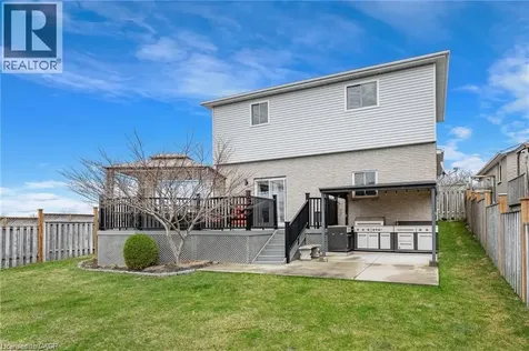 102 Nathan Court Cambridge ON N1P 1C1