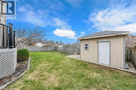 102 Nathan Court Cambridge ON N1P 1C1
