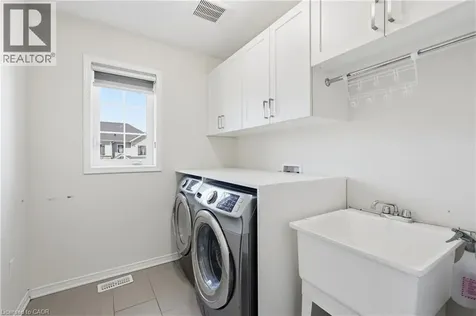 57 Thompson Road Caledonia ON N3W 0B7