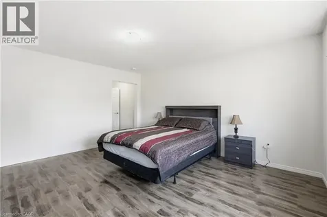 57 Thompson Road Caledonia ON N3W 0B7