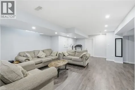 57 Thompson Road Caledonia ON N3W 0B7