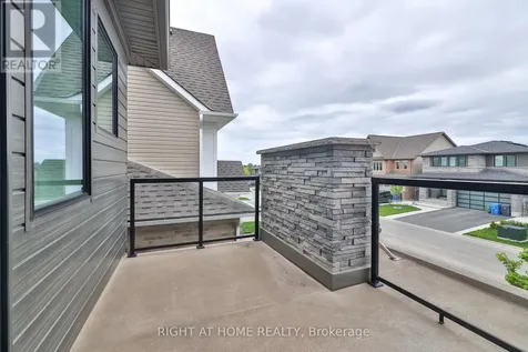 8 Ryder Avenue Guelph (kortright West) ON N1G 4V5