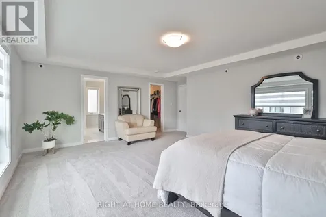 8 Ryder Avenue Guelph (kortright West) ON N1G 4V5