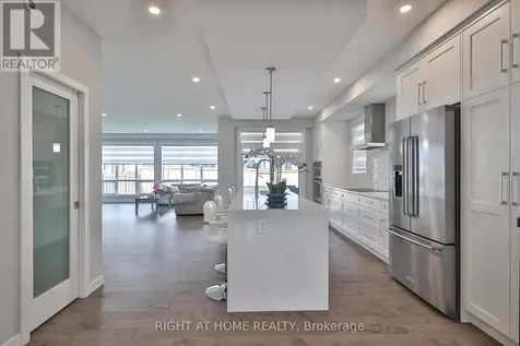 8 Ryder Avenue Guelph (kortright West) ON N1G 4V5