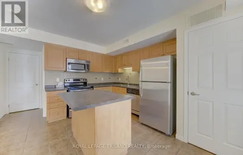 1460 Highland Road West Kitchener ON N2N 0B7