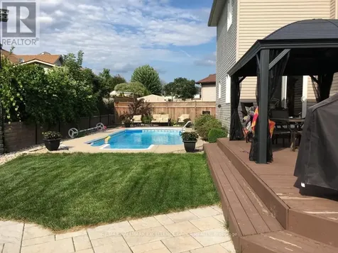 1611 Sebastien Crescent Clarence-rockland ON K4K 1V9