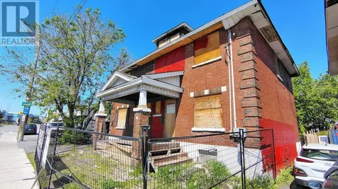 475 Catherine Street Ottawa ON K1R 5T7