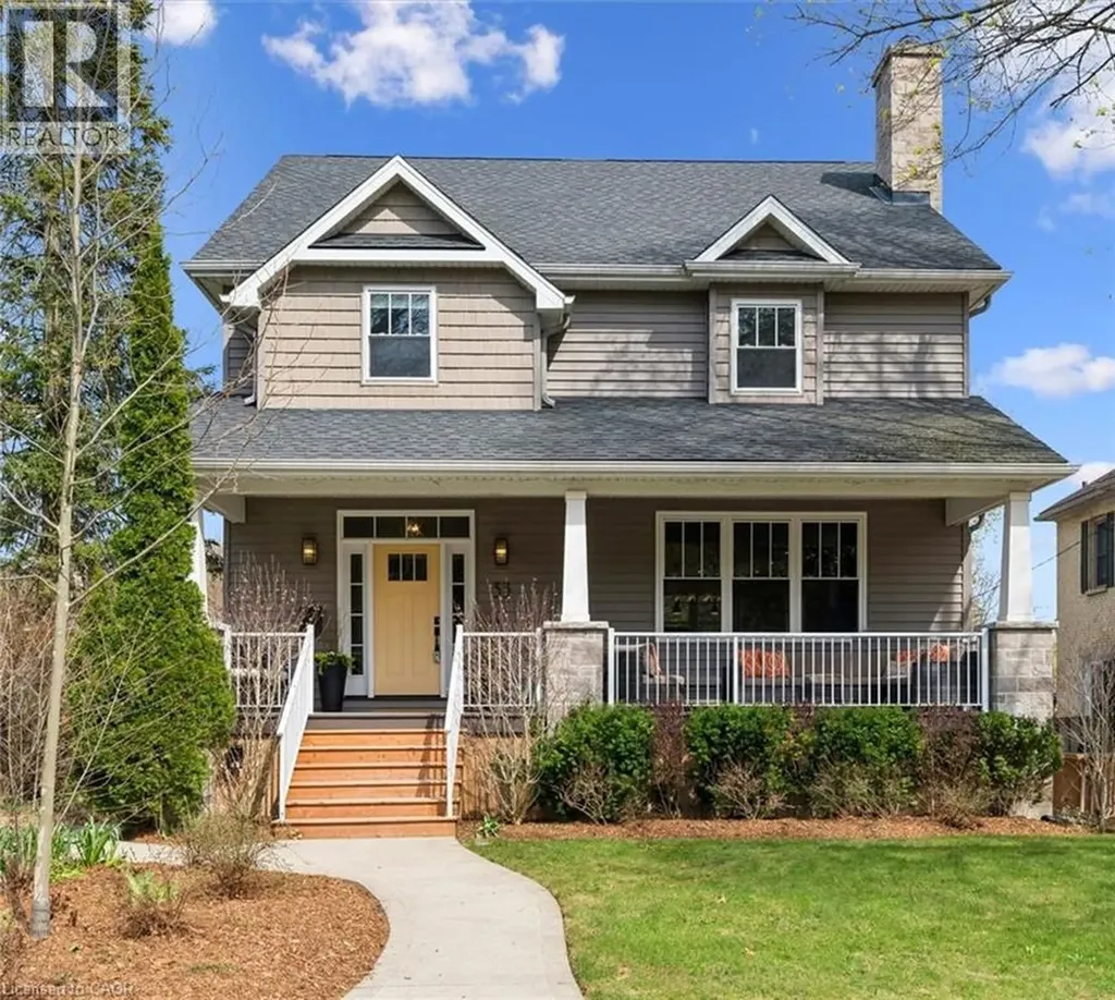 33 Aberdeen Road North Cambridge ON N1S 2X1