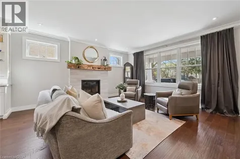 33 Aberdeen Road North Cambridge ON N1S 2X1