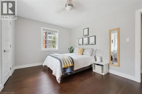 33 Aberdeen Road North Cambridge ON N1S 2X1