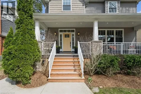 33 Aberdeen Road North Cambridge ON N1S 2X1