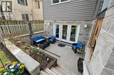 33 Aberdeen Road North Cambridge ON N1S 2X1
