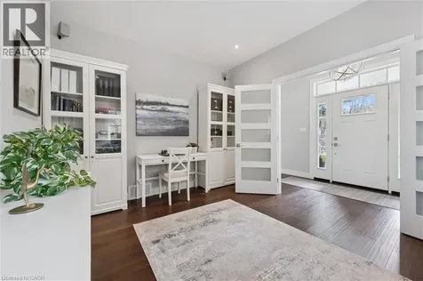 33 Aberdeen Road North Cambridge ON N1S 2X1