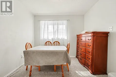 1239 Bowmount Street Ottawa ON K1J 8T4