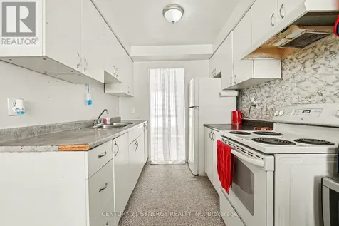 1239 Bowmount Street Ottawa ON K1J 8T4