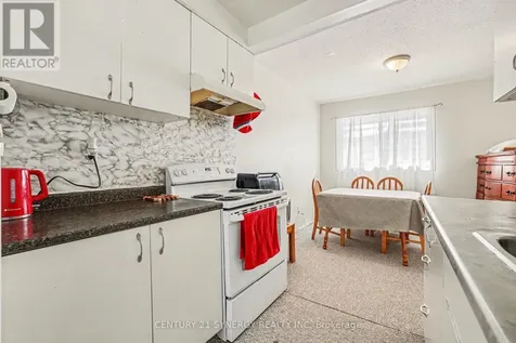 1239 Bowmount Street Ottawa ON K1J 8T4
