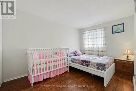 1239 Bowmount Street Ottawa ON K1J 8T4