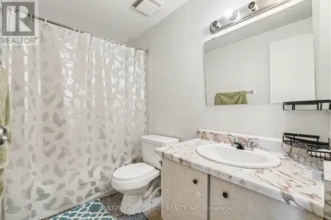 1239 Bowmount Street Ottawa ON K1J 8T4