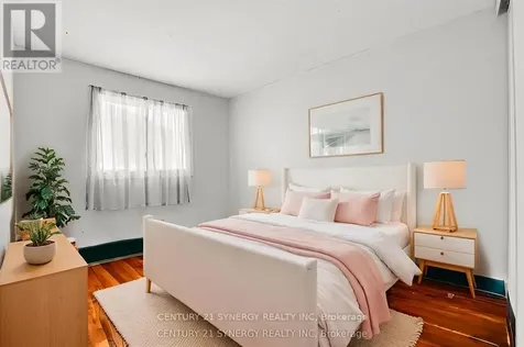 1239 Bowmount Street Ottawa ON K1J 8T4