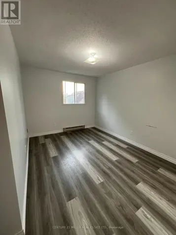 24 Eddy Avenue Brantford ON N3R 2M6