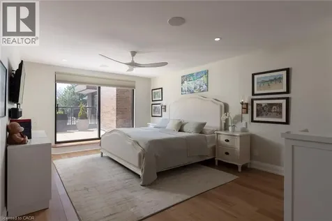 100 Lakeshore Road East Oakville ON L6J 6M9